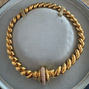 Piaget 18kt Gold Twisted Link Necklace with Diamond Pavé